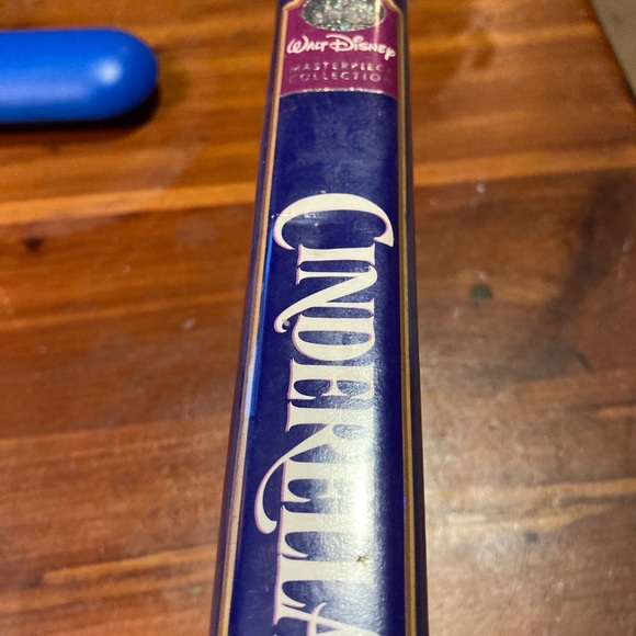 Walt Disney Masterpiece Cinderella VHS #5265 'RARE - Picture 2 of 5